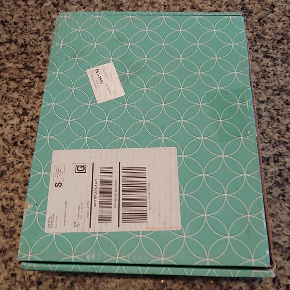 Erin Condren Lifeplanner - Picture 8 of 10